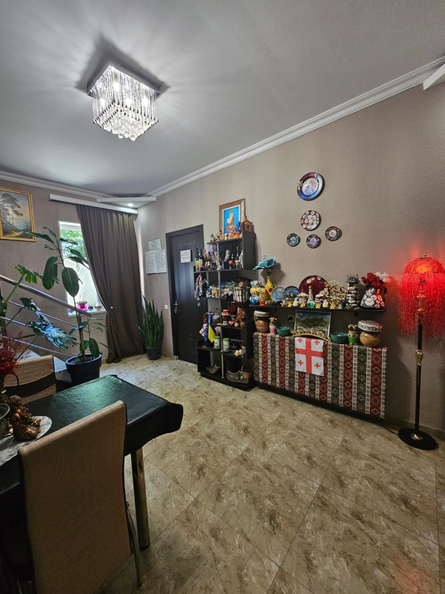 Guesthouse Different Tiflis Dış mekan fotoğraf