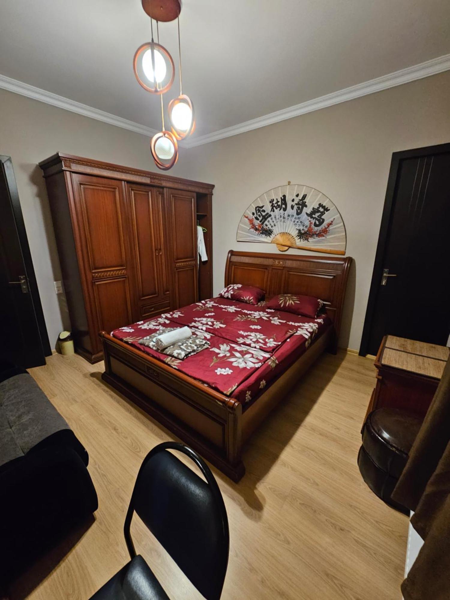 Guesthouse Different Tiflis Dış mekan fotoğraf